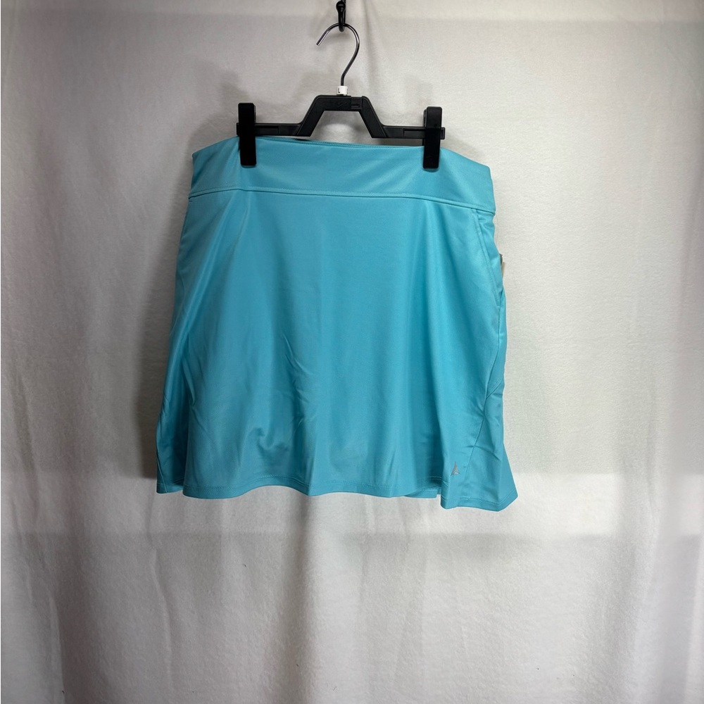 NWT Ladies BERMUDA SANDS Turquoise Pull On Knit GOLF SKORT -‎ M